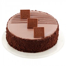 Swiss Milk Chocolate Cake Made With Lindt